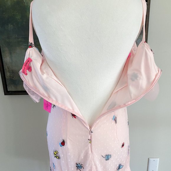 Betsey Johnson - Embroidered Pink Cottagecore Zip Dress - Picture 9 of 16